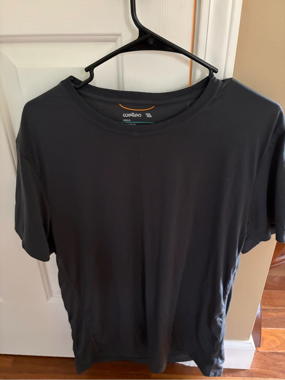 Wellen by Huckberry Men’s Sol Performance Tee - Size M- faded black/charcoal